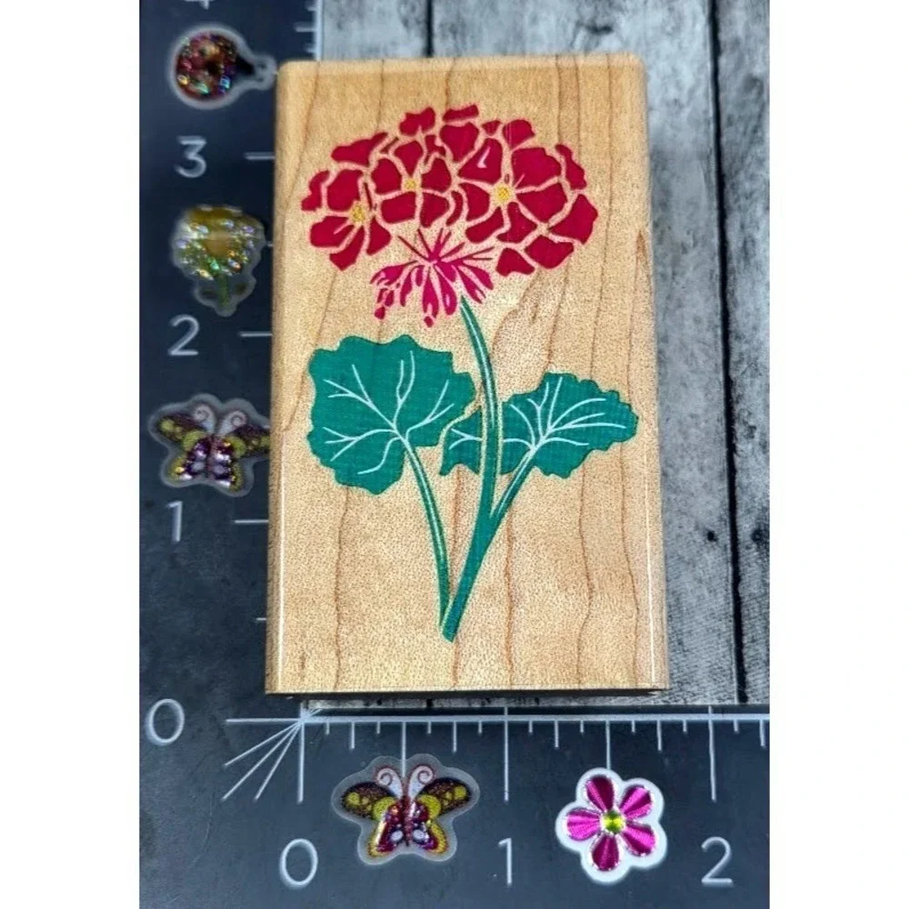 Rubber Stampede Geranium Flower Z328E 1994 Rubber Stamp Wood #B46